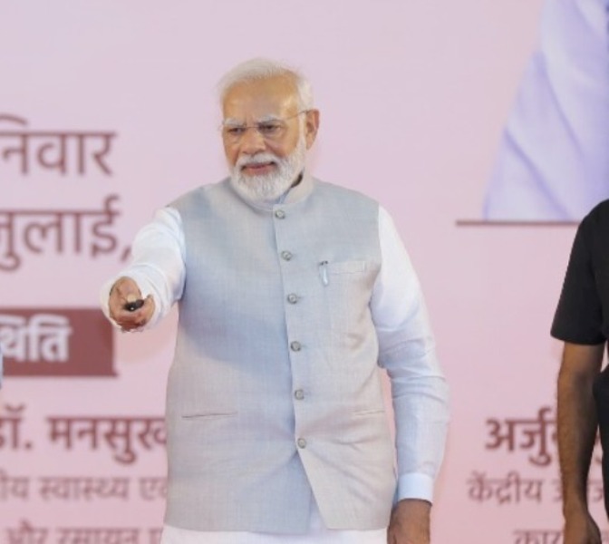 PM Modi: प्रधानमंत्री की कोमोरोस के राष्ट्रपति से की मुलाकात; जानिए