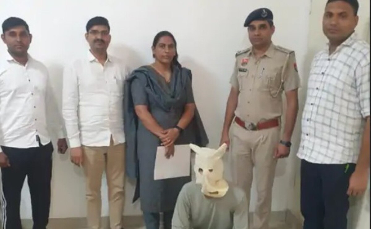 Crime News: सोशल मीडिया पर डाली लड़की के फोटो, 2 साल पुराने केस में हुई गिरफ्तारी; जानिए