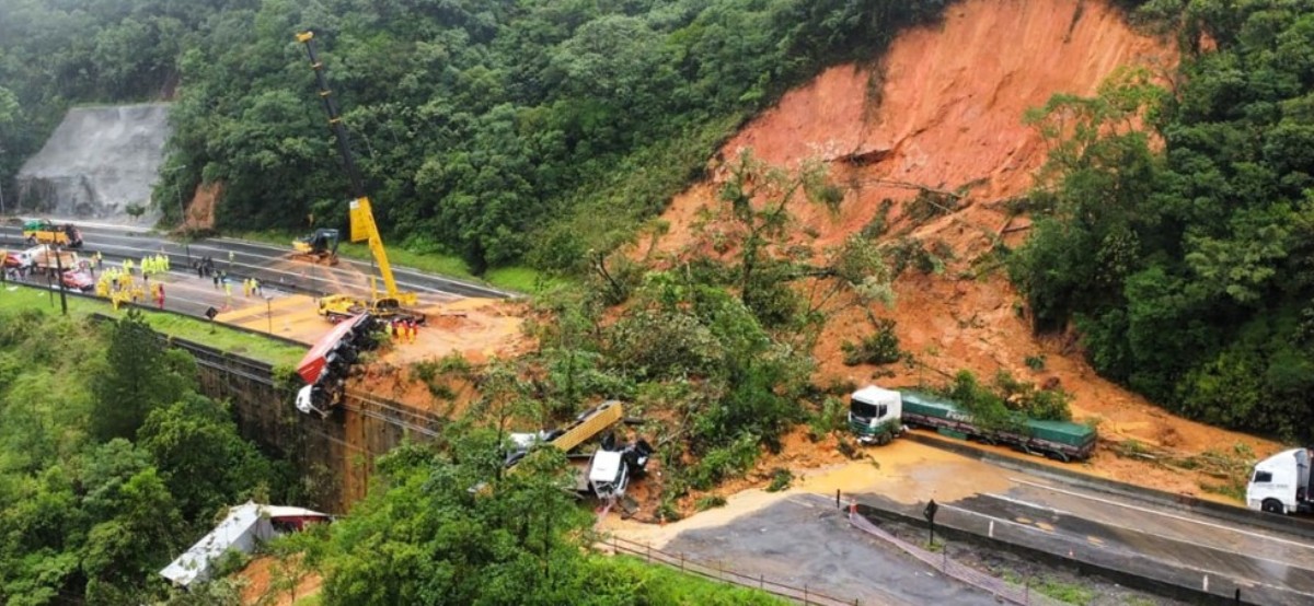 Landslide: हिमाचल में बारिश-लैंडस्लाइड से 9 हजार घरों में दरारें; जानिए खबर