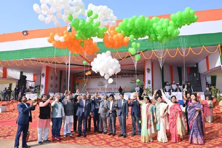 Ncl Singrauli: मिनीरत्न एनसीएल में सीएमडी ने फहराया तिरंगा झंडा; जानिए