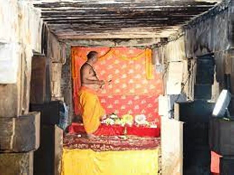 National News: ज्ञानवापी तहखाने में हिंदुओं का पूजा-पाठ रहेगा जारी; जानिए वजह?
