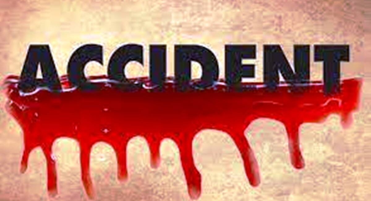 Accident News: देर रात राजस्थान की ओर जा रही यात्री बस पलटी, 20 से अधिक लोग घायल; जानिए