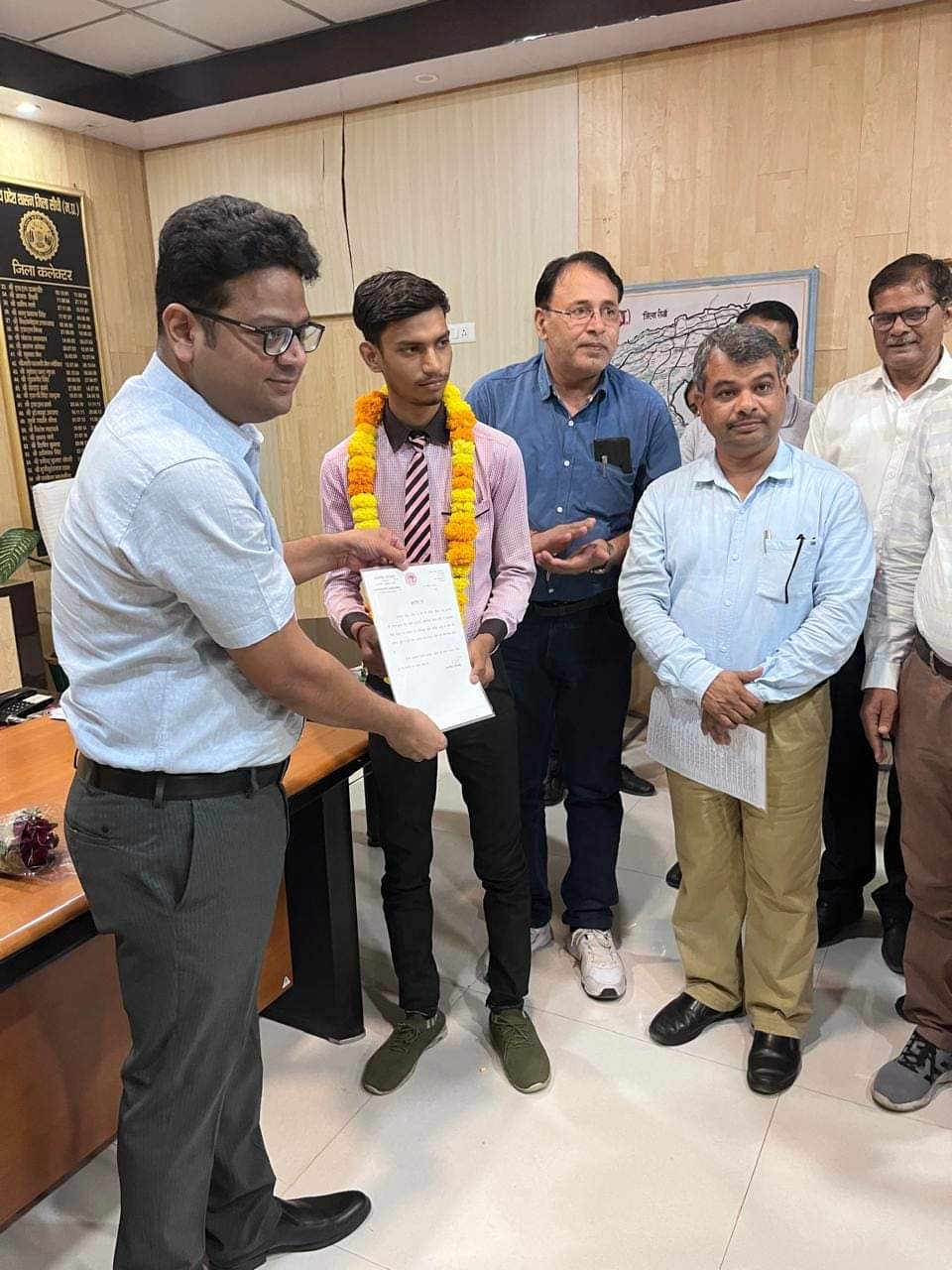 MP News: विद्यार्थियों के उत्कृष्ट प्रदर्शन से जिला गौरवान्वित हुआ है - कलेक्टर सोमवंशी; जानिए खबर