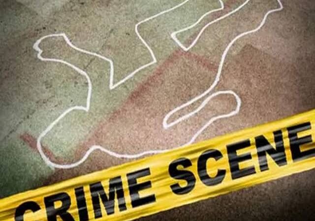 Crime News: ऑफिस की बिल्डिंग के टॉप फ्लोर से लगाई छलांग; जानिए खबर