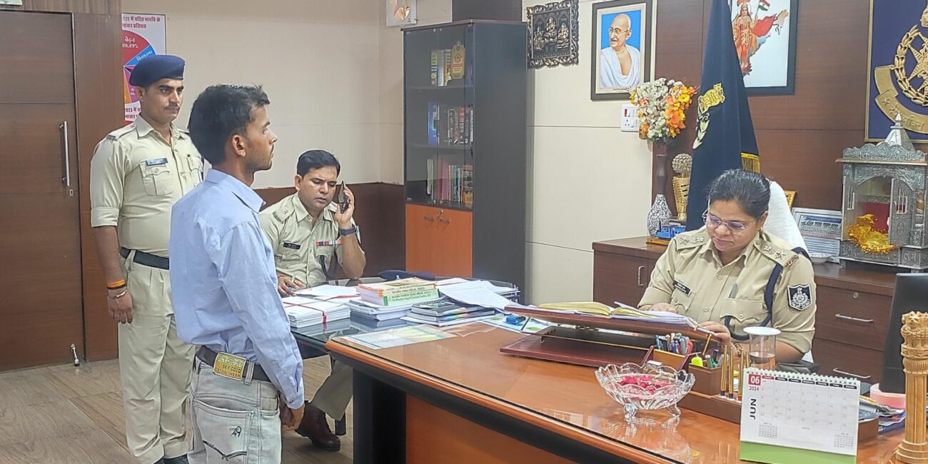 Singrauli News: पुलिस अधीक्षक ने प्रत्येक फरियादी की सुनी समस्या; जानिए