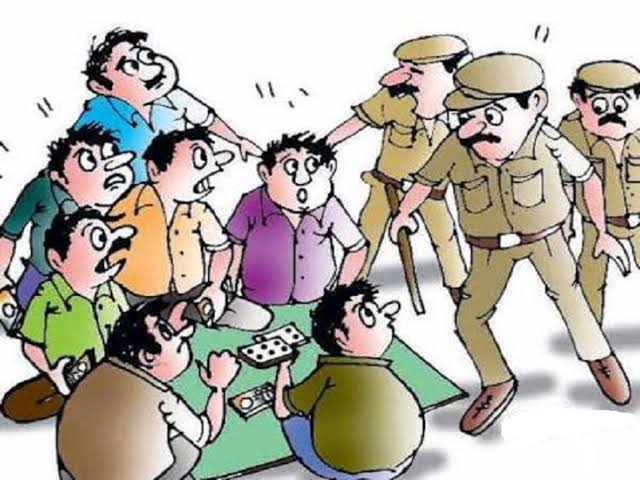 Chhattisgarh News: पुलिस ने रात में जुए की फड़ पर की छापेमार कार्रवाई; जानिए