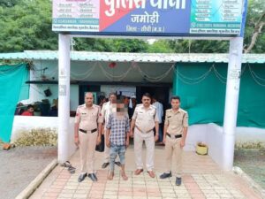 Sidhi News: पुलिस ने लाठी-डंडों से मारपीट कर हत्या के आरोपी को किया गिरफ्तार ; जानिए 