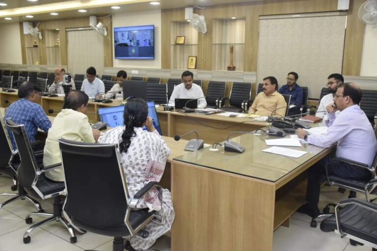 Singrauli News: रीवा संभाग  की समीक्षा में अतिरिक्त मुख्य सचिव ने सिंगरौली को क्या कहा?; जानिए