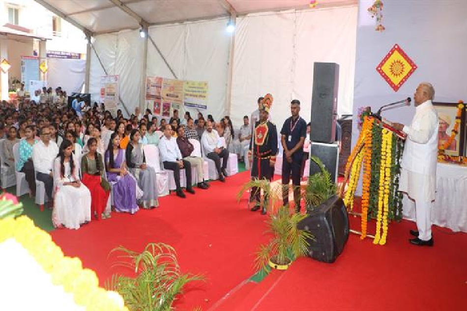 MP News: विवाह पूर्व कुंडली मिलान से ज्यादा भी जरूरी है सिकल सेल कार्ड का मिलान; जानिए किसने और क्यों कहा?