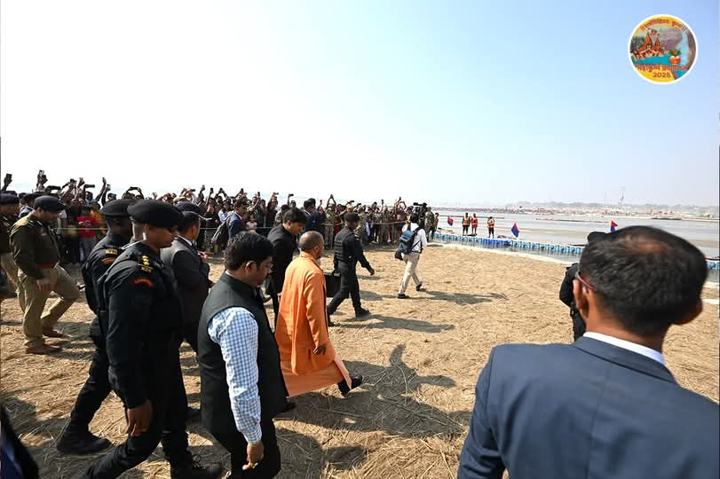 MahaKumbh 2025: हादसा कैसे हुआ और भीड़ अनकंट्रोल क्यों हो गई?; CM योगी ने पूंछे सवाल