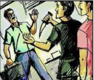 Mauganj News: बाइक सवार युवकों से खुलेआम बदमाशों ने की लूटपाट; जानिए खबरें 