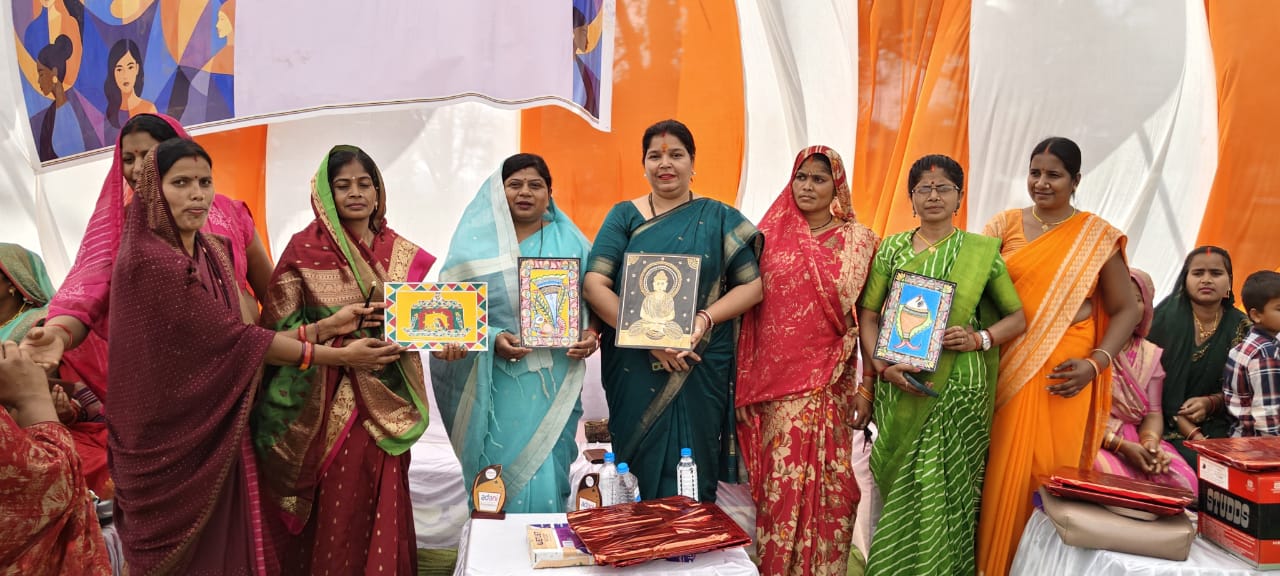 Singrauli News: अदाणी फाउंडेशन ने उद्यमी महिलाओं को किया सम्मानित; जानिए