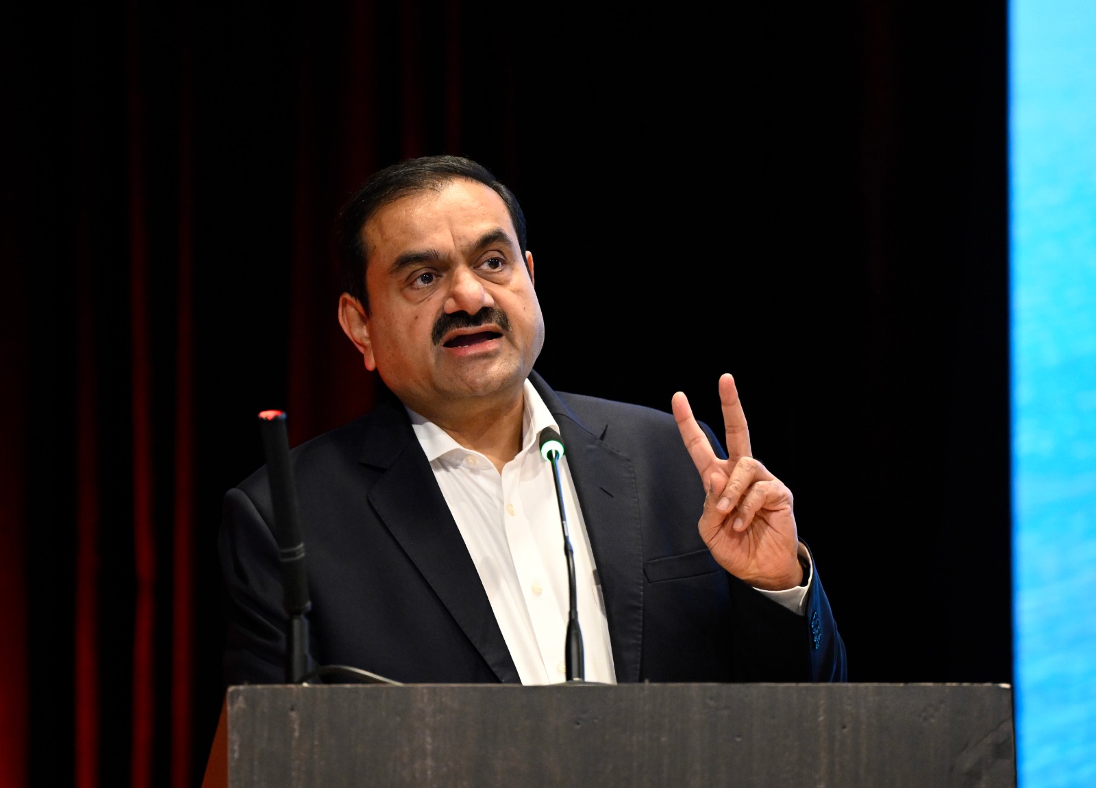 Business News: 500 मिलियन टन का माइलस्टोन से अदाणी ग्रुप की बड़ी छलांग; जानिए